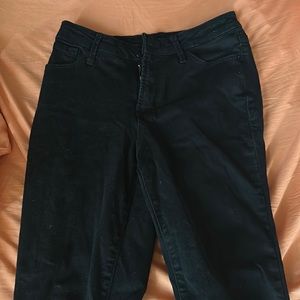 Black skinny jeans